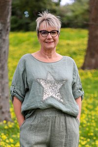 AE Luxe Sequins Star Top