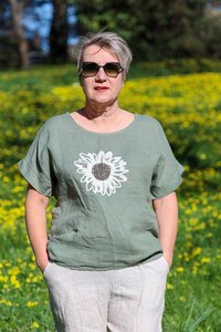 AE Luxe Sunflower Linen Top