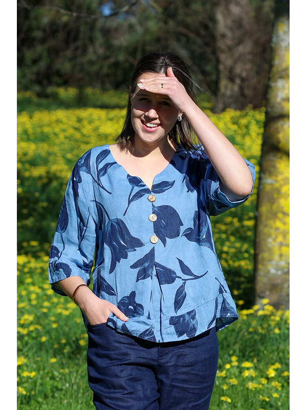 AE Luxe 3 Button Floral Linen Top