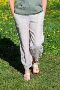 AE Luxe Tapered Linen Pant