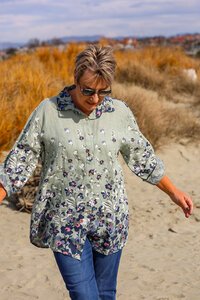 AE Luxe Floral Linen Shirt