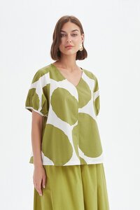 Tirelli V Neck Bishop Sleeve Top