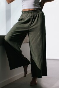 Miracle Pull On Wide Leg Pant