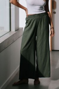 Miracle Pull On Wide Leg Pant