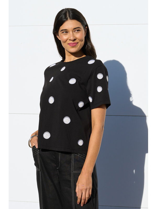 Memo Beaded Tee