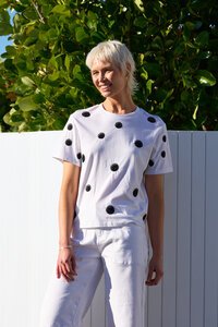 Memo Beaded Tee