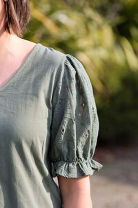 Esplanade Contrast Sleeves Top