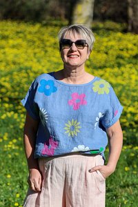 Wednesday Lulu Daisy Print Linen Top
