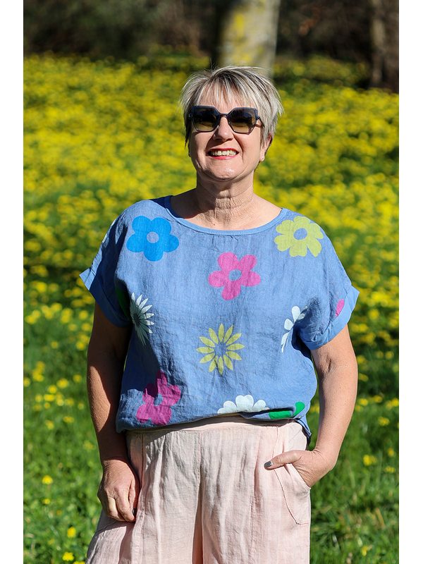 Wednesday Lulu Daisy Print Linen Top
