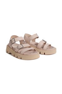 EOS Monn Sandal