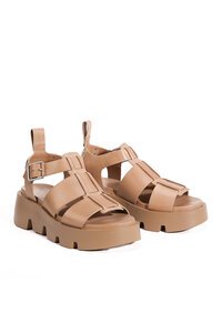EOS Kailan Sandal