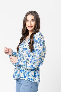 Seeking Lola LS Essence Top