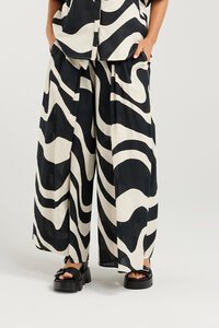 Nmbr Rose Selma Pant