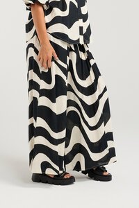 Nmbr Rose Selma Pant