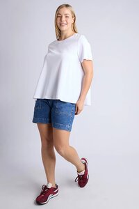 Elm Daisy Tee
