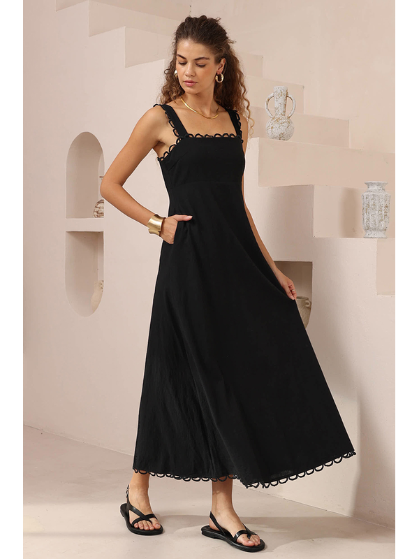 Iris Maxi Scallop Trim Maxi Dress