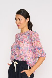 Memo Scoop Neck Blouse