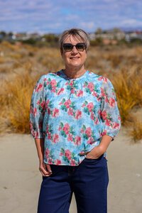 Memo Scoop Neck Blouse