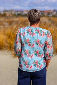 Memo Scoop Neck Blouse