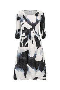 Alquema 3-4 Sleeve Smash Pocket Dress