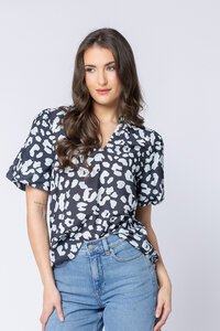 Seeking Lola Treasure Top