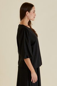 Betty Basics Belize Blouse