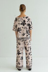 Worthier Noir Fleur Linen Blend Pants