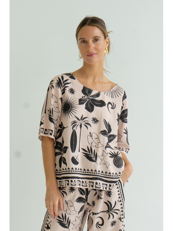 Worthier Noir Fleur Linen Blend Top