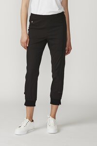 Lania The Label Jogger Pant