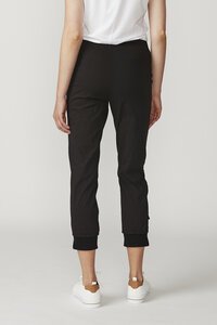 Lania The Label Jogger Pant