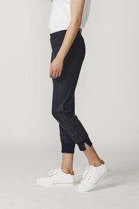 Lania The Label Jogger Pant