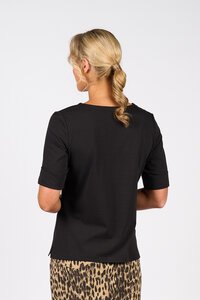 Vassalli V-Neck Top