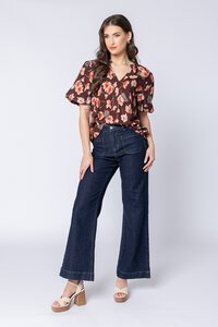 Seeking Lola Nutmeg Glow Treasure Top