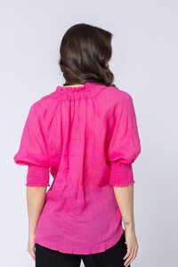 Leila + Luca Encourage Top