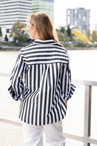 Fria The Label Stripe Wide Cuffs Shirt