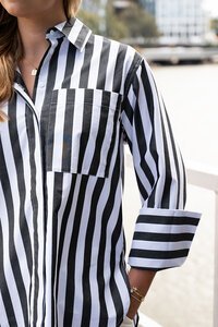 Fria The Label Stripe Wide Cuffs Shirt