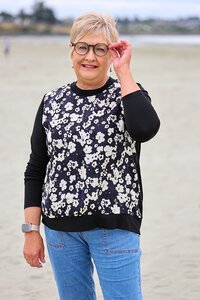 Memo Contrasting Front Top