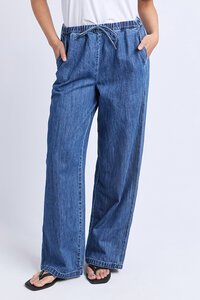 Foxwood Delvine Jean