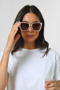 Stella + Gemma Ashling Sunglasses