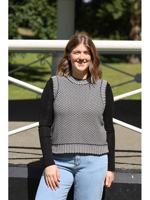 Foil Notch One Up Vest