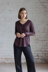 Vassalli Veni Merino V Neck Button Cuff Top