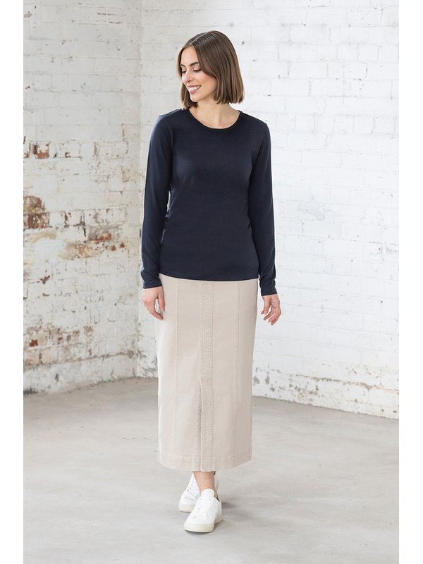 Vassall Tori Merino Basic Crew Neck Top