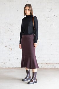 Vassalli Carrie Merino Pull On Skirt