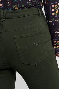 Vassalli Column Slim Knit Denim Jean