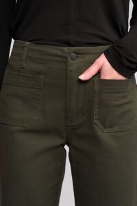 Vassalli Daily Straight Leg Ankle Grazer Jean