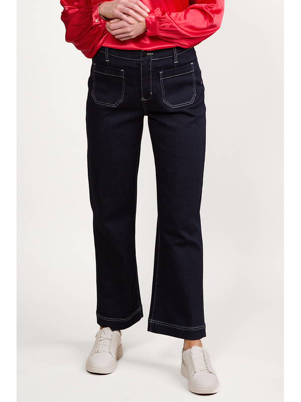 Vassalli Daily Straight Leg Ankle Grazer Jean