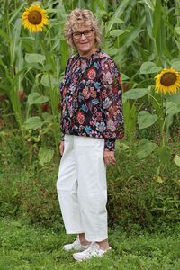 Memo Pintuck Front Shirred Cuff Blouse