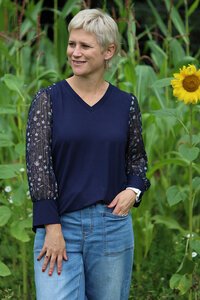 Memo Contrast Woven Shoulder Top