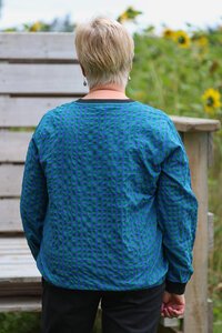 Memo Contrast & Elastic Hem Detail Top