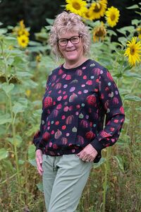 Memo Contrast & Elastic Hem Detail Top